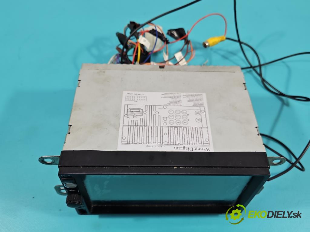 Honda CR-V II 2001-2006 2.0 16v 150 hp manual 110 kW 1998 cm3 5- Radio
