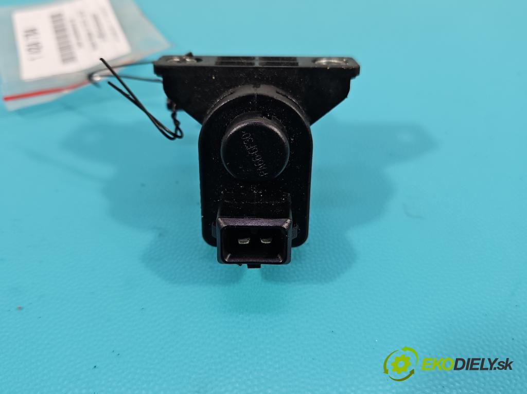 Renault Master III 2010-2019 2.3 dci 110 HP manual 81 kW 2299 cm3 5- ventil podtlaku 8200762162 (Ventily)