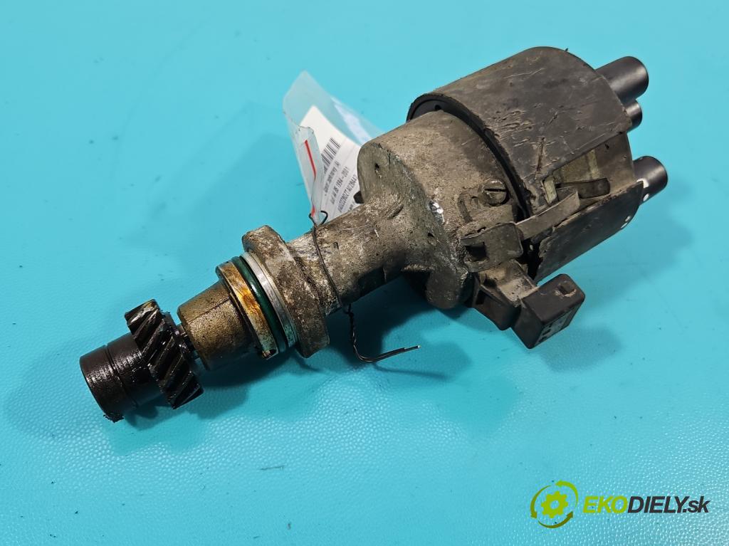 Audi A4 B5 1994-2001 1.6 8V 101 HP manual 74 kW 1595 cm3 4- rozdeľovač  (Rozdeľovače)