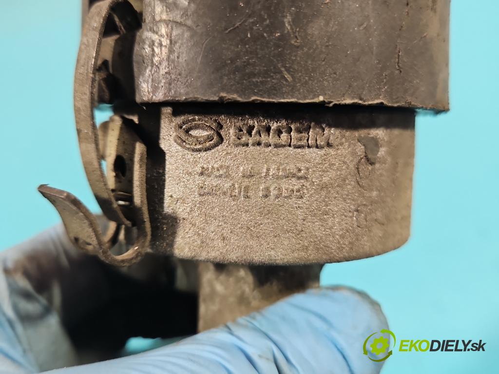 Audi A4 B5 1994-2001 1.6 8V 101 HP manual 74 kW 1595 cm3 4- rozdeľovač  (Rozdeľovače)