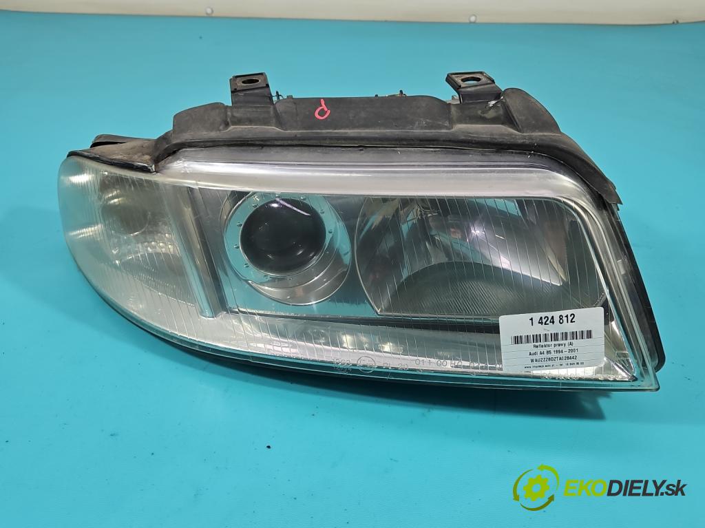 Audi A4 B5 1994-2001 1.6 8V 101 HP manual 74 kW 1595 cm3 4- Reflektor: pravý  (Pravé)