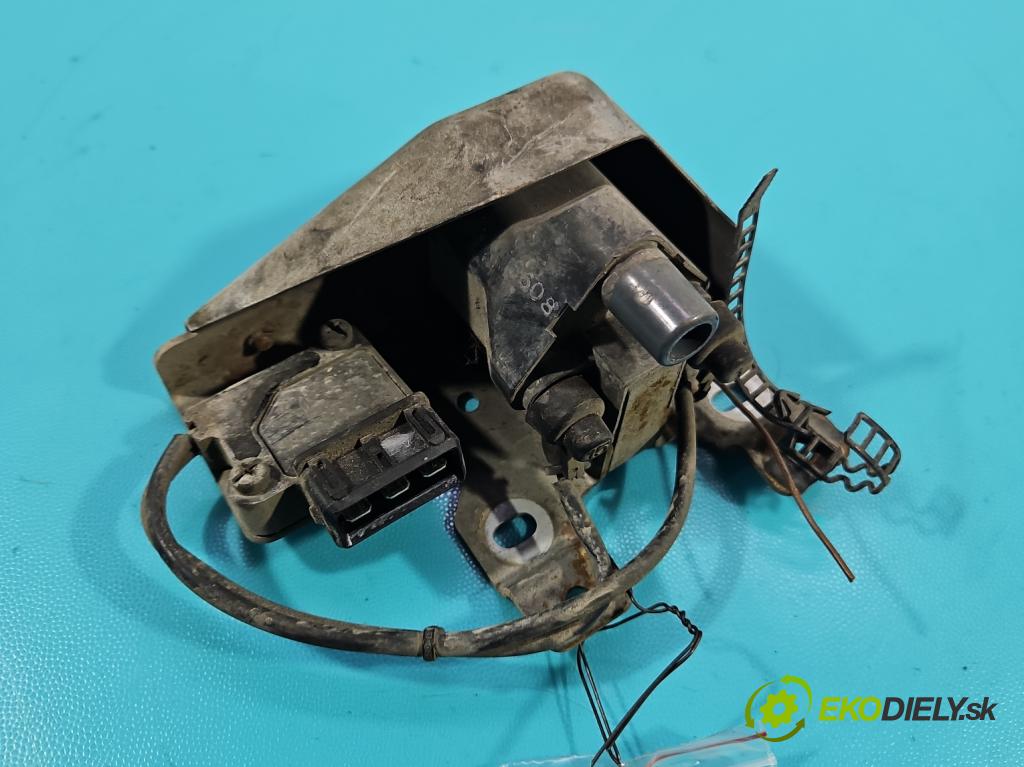 Audi A4 B5 1994-2001 1.6 8V 101 HP manual 74 kW 1595 cm3 4- cievka zapaľovacia  (Zapaľovacie cievky, moduly)