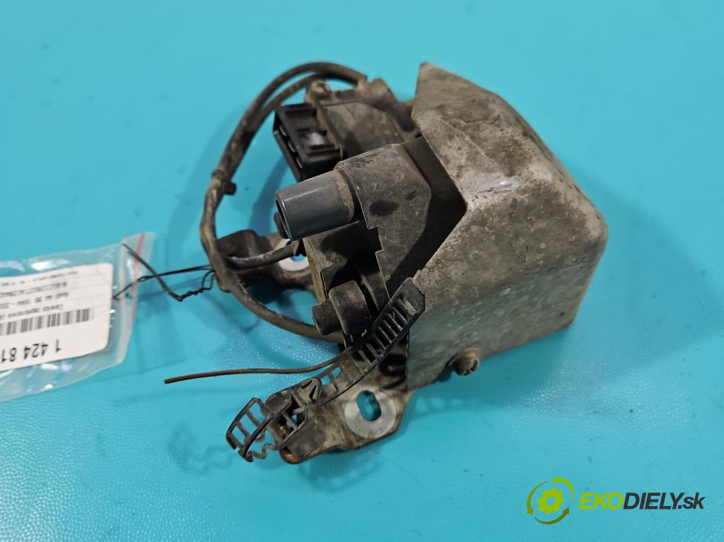 Audi A4 B5 1994-2001 1.6 8V 101 HP manual 74 kW 1595 cm3 4- cievka zapaľovacia  (Zapaľovacie cievky, moduly)