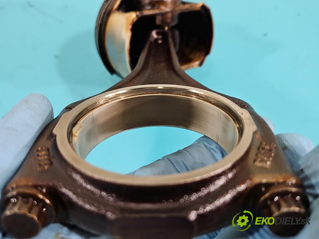 Audi A8 D4 2009-2017 3.0 TFSI automatic 213 kW 2995 cm3 4- piest CTU (Piest)