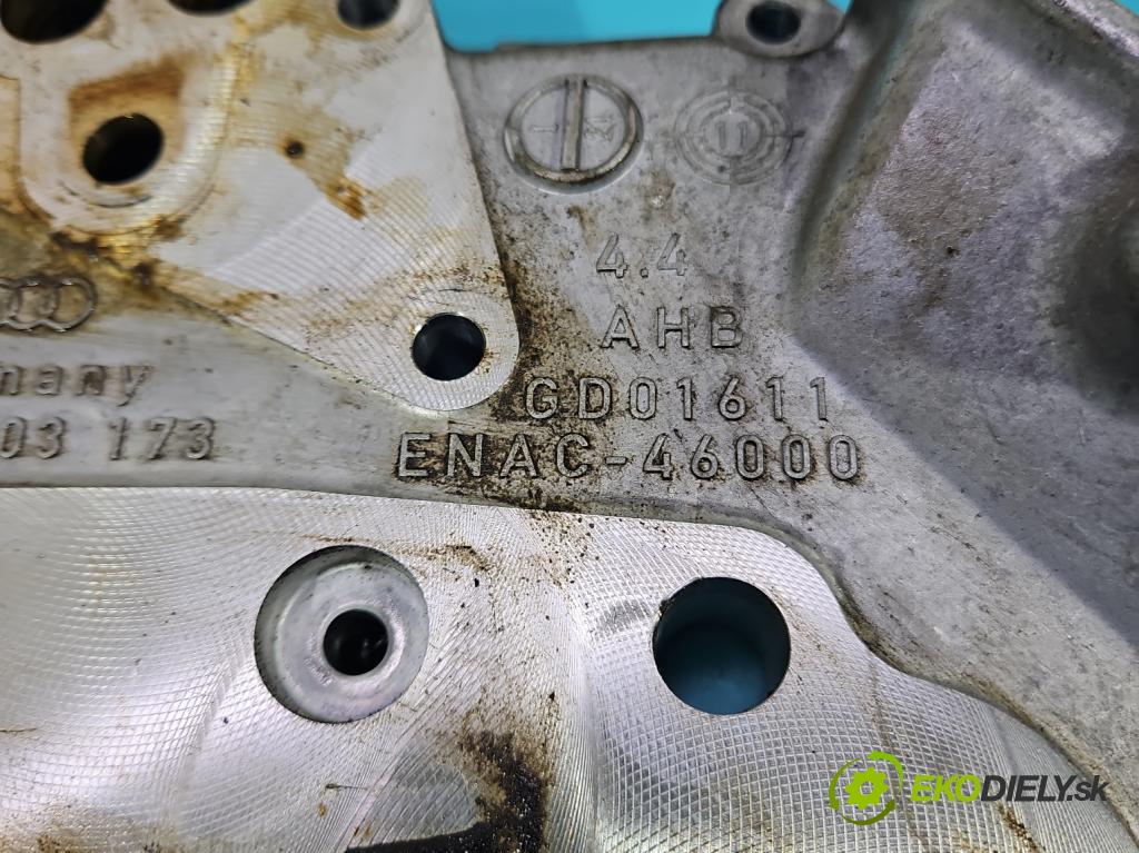 Audi A8 D4 2009-2017 3.0 TFSI automatic 213 kW 2995 cm3 4- obal vačkový 06E103173 (Kryty motora)