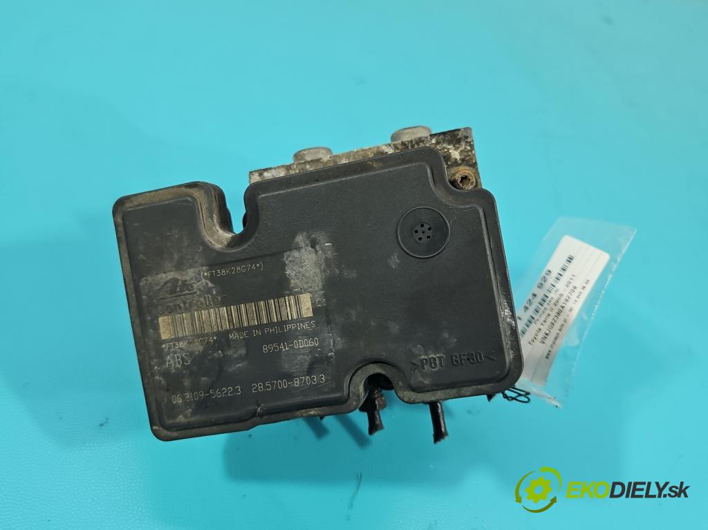 Toyota Yaris II 2005-2011 1.0 VVT-i: 69KM manual 51 kW 998 cm3 3- čerpadlo abs 44510-0D110 (Pumpy ABS)