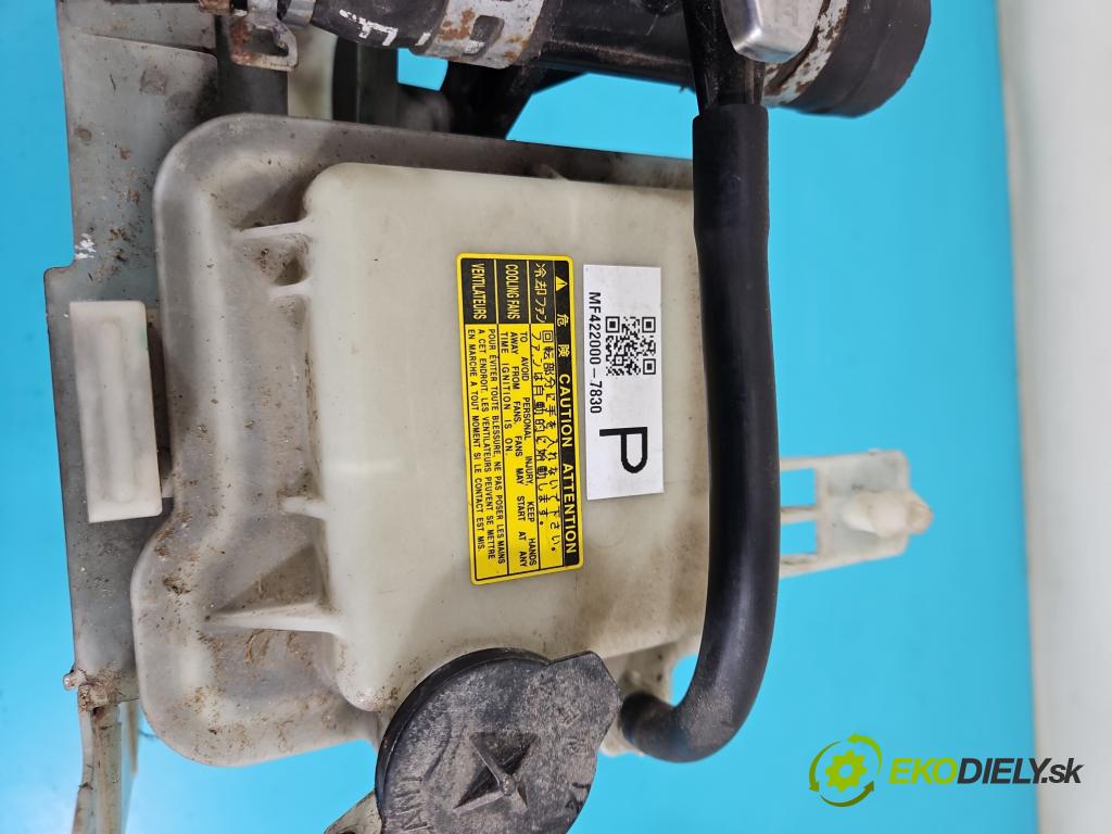 Toyota Yaris II 2005-2011 1.0 VVT-i: 69KM manual 51 kW 998 cm3 3- Ventilátor chladiča MF422750-0456