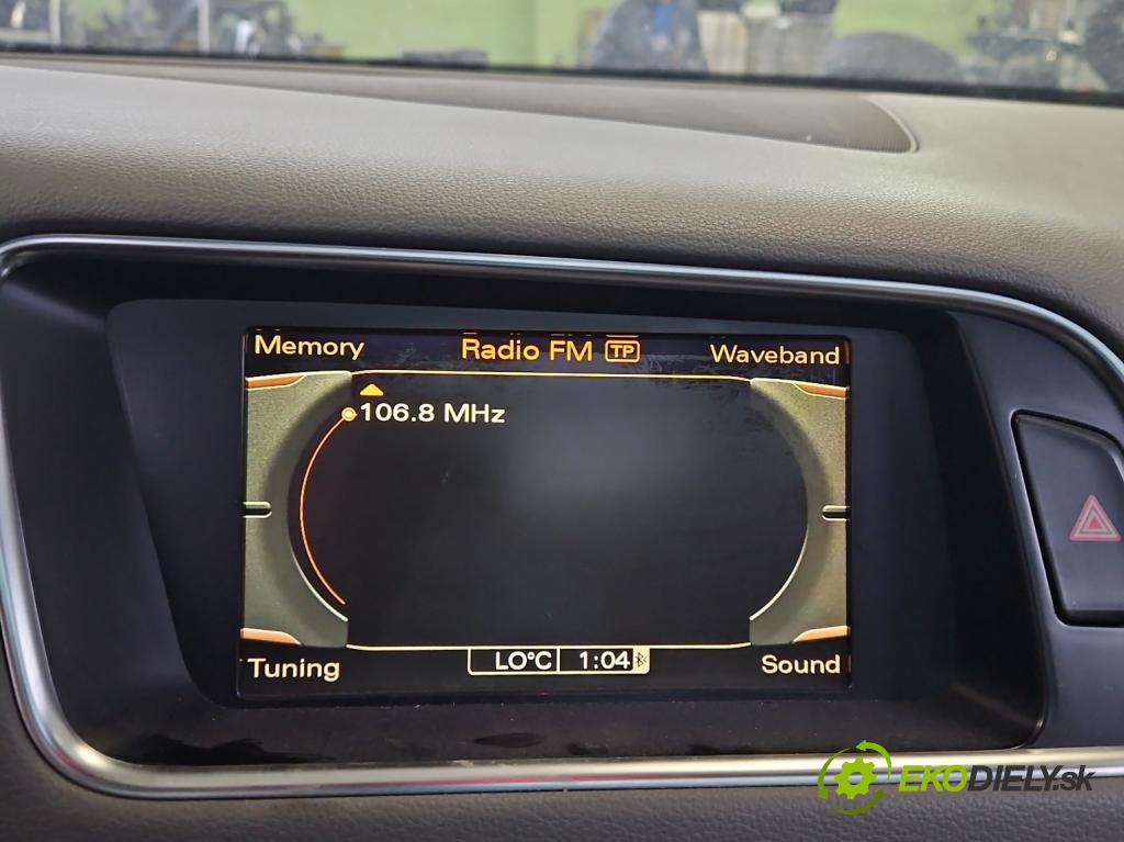 Audi Q5 2008-2016 2.0 TDi 170 HP automatic 125 kW 1968 cm3 5- Zobrazit: 4F0919604 (Prístrojové dosky, displeje)