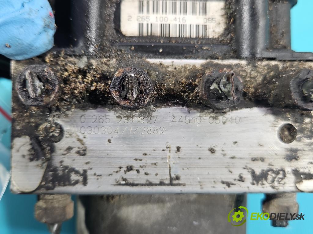 Toyota Avensis II T25 2003-2008 2.0 D4D 116 HP manual 85 kW 1995 cm3 4- čerpadlo abs 0265800313 (Pumpy ABS)