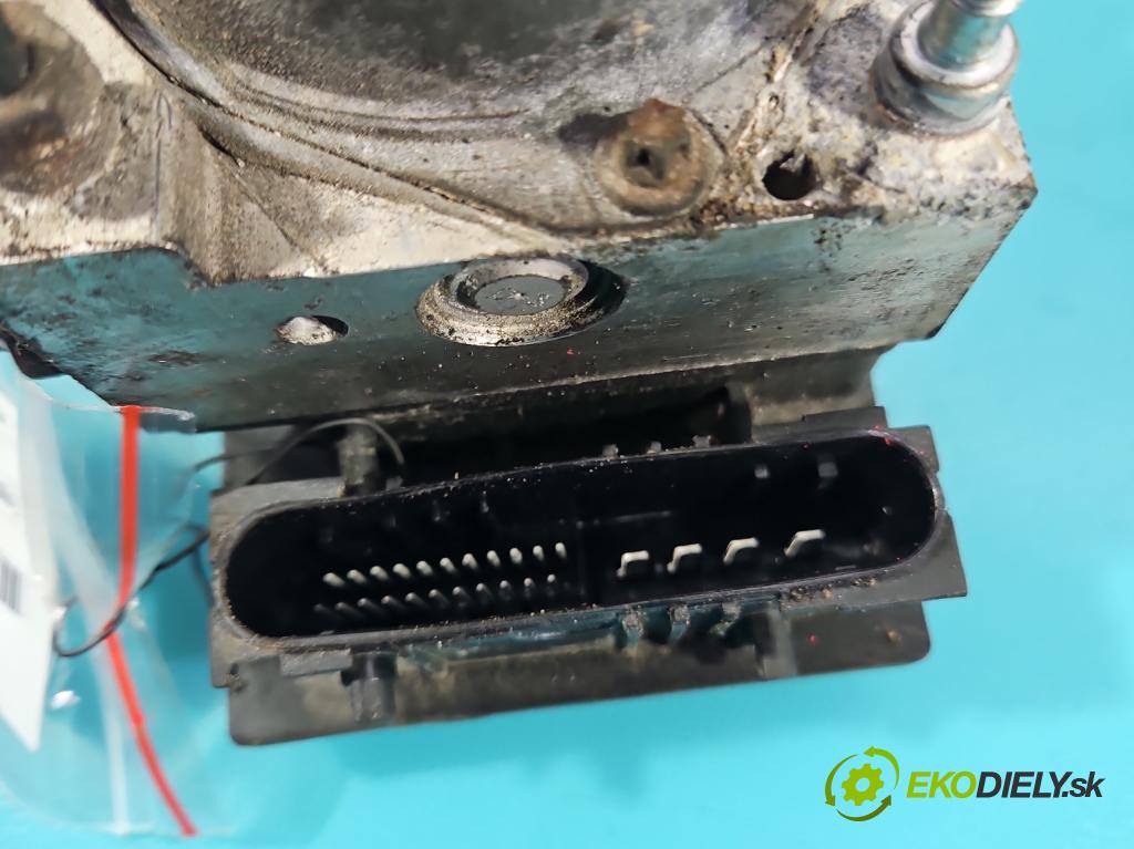 Toyota Avensis II T25 2003-2008 2.0 D4D 116 HP manual 85 kW 1995 cm3 4- čerpadlo abs 0265800313 (Pumpy ABS)