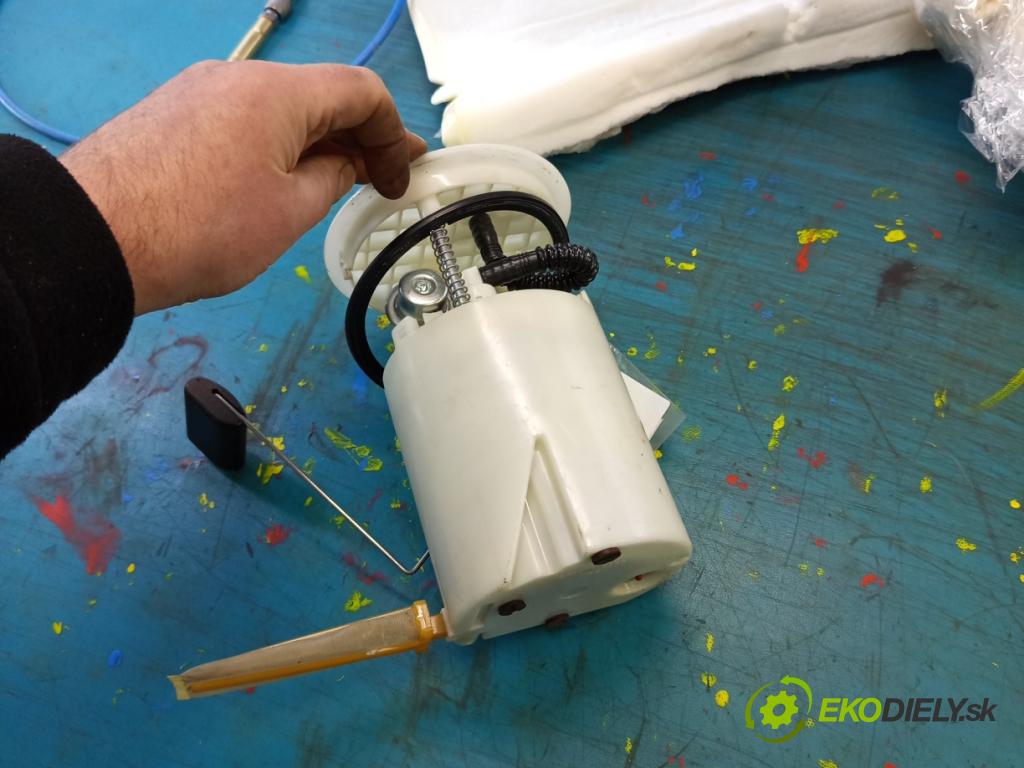 Kia Ceed I 2006-2012 1.4 16v G4FA 90 HP manual 66 kW 1396 cm3 5- čerpadlo palivo 31110-1H000