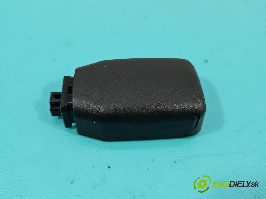 Toyota Rav4 III 2005-2012 2.2 D-CAT 177 HP manual 130 kW 2231 cm3 5- snímač déšť: 89941-42010 (Snímače dažďa)