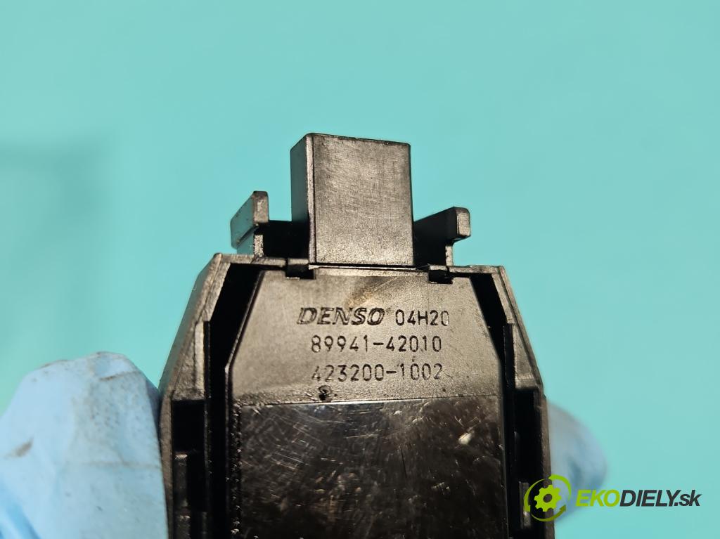 Toyota Rav4 III 2005-2012 2.2 D-CAT 177 HP manual 130 kW 2231 cm3 5- snímač déšť: 89941-42010 (Snímače dažďa)