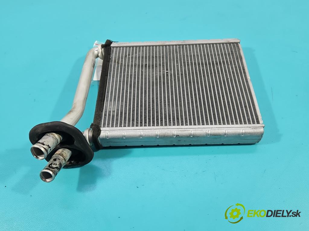 Toyota Rav4 III 2005-2012 2.2 D-CAT 177 HP manual 130 kW 2231 cm3 5- radiator  (Radiátor kúrenia)