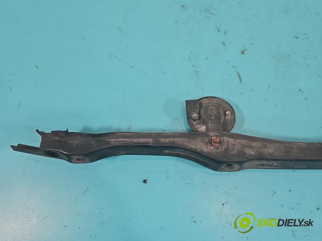 Toyota Rav4 III 2005-2012 2.2 D-CAT 177 hp manual 130 kW 2231 cm3 5- stěna přední (Výztuhy přední)