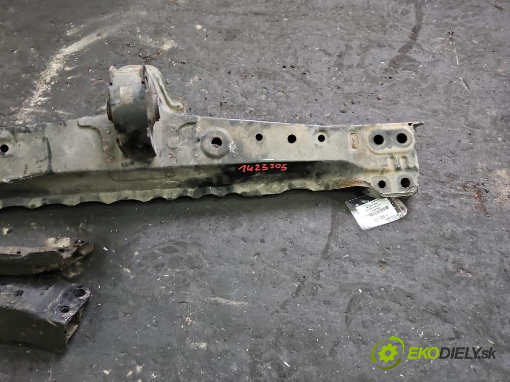 Toyota Rav4 III 2005-2012 2.2 D-CAT 177 HP manual 130 kW 2231 cm3 5- výstuha motora