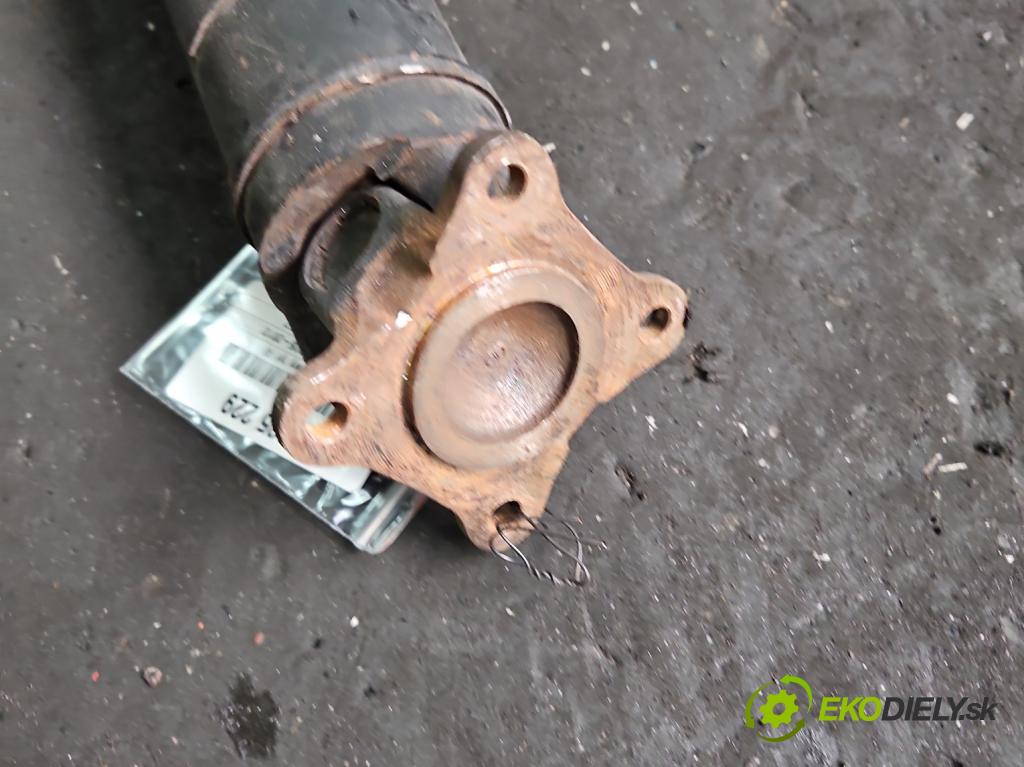 Toyota Rav4 III 2005-2012 2.2 D-CAT 177 HP manual 130 kW 2231 cm3 5- Hřídel: zadné  (Kardaňový hriadeľ)