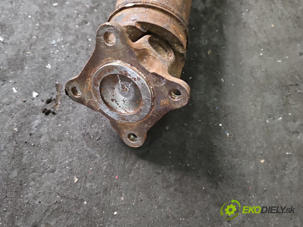 Toyota Rav4 III 2005-2012 2.2 D-CAT 177 HP manual 130 kW 2231 cm3 5- Hřídel: zadné  (Kardaňový hriadeľ)