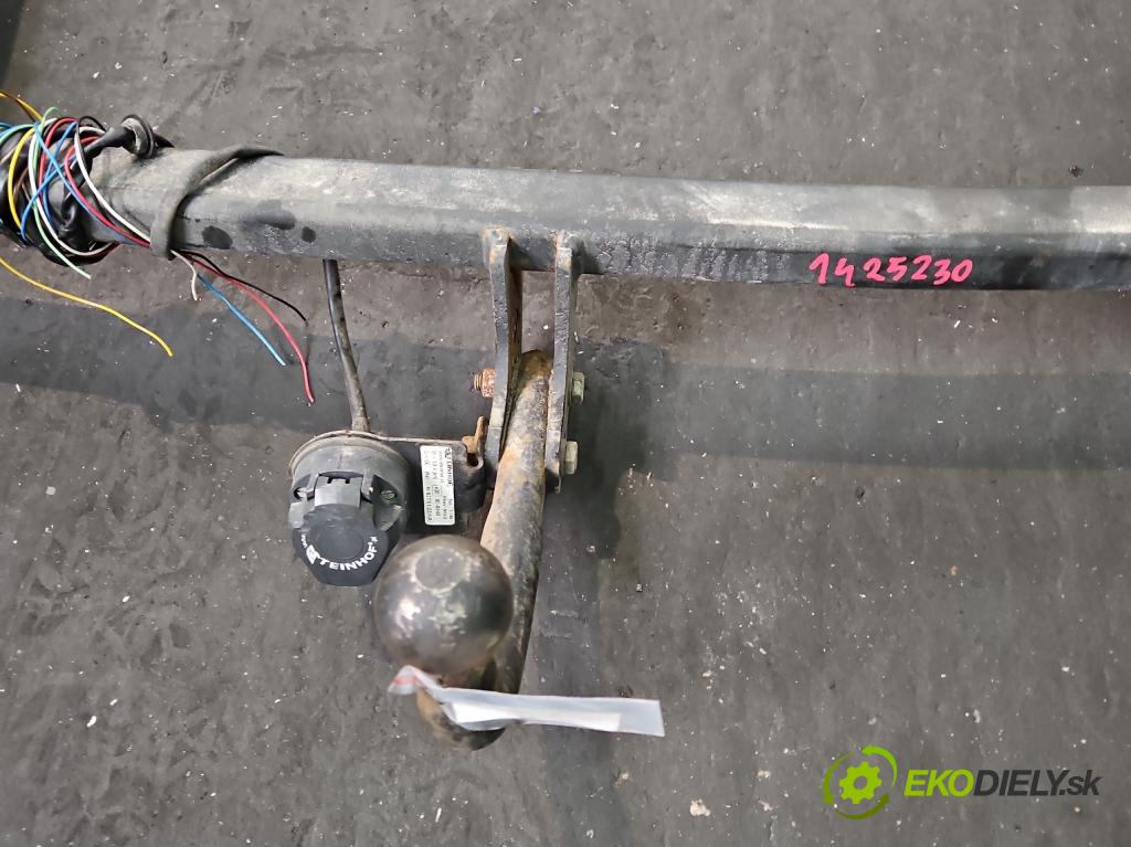 Toyota Rav4 III 2005-2012 2.2 D-CAT 177 hp manual 130 kW 2231 cm3 5- oko tažné  (Tažná zařízení)