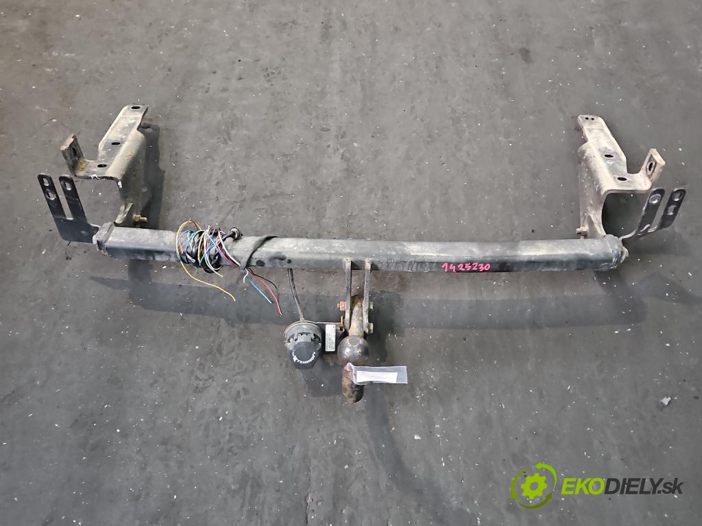 Toyota Rav4 III 2005-2012 2.2 D-CAT 177 hp manual 130 kW 2231 cm3 5- oko tažné  (Tažná zařízení)