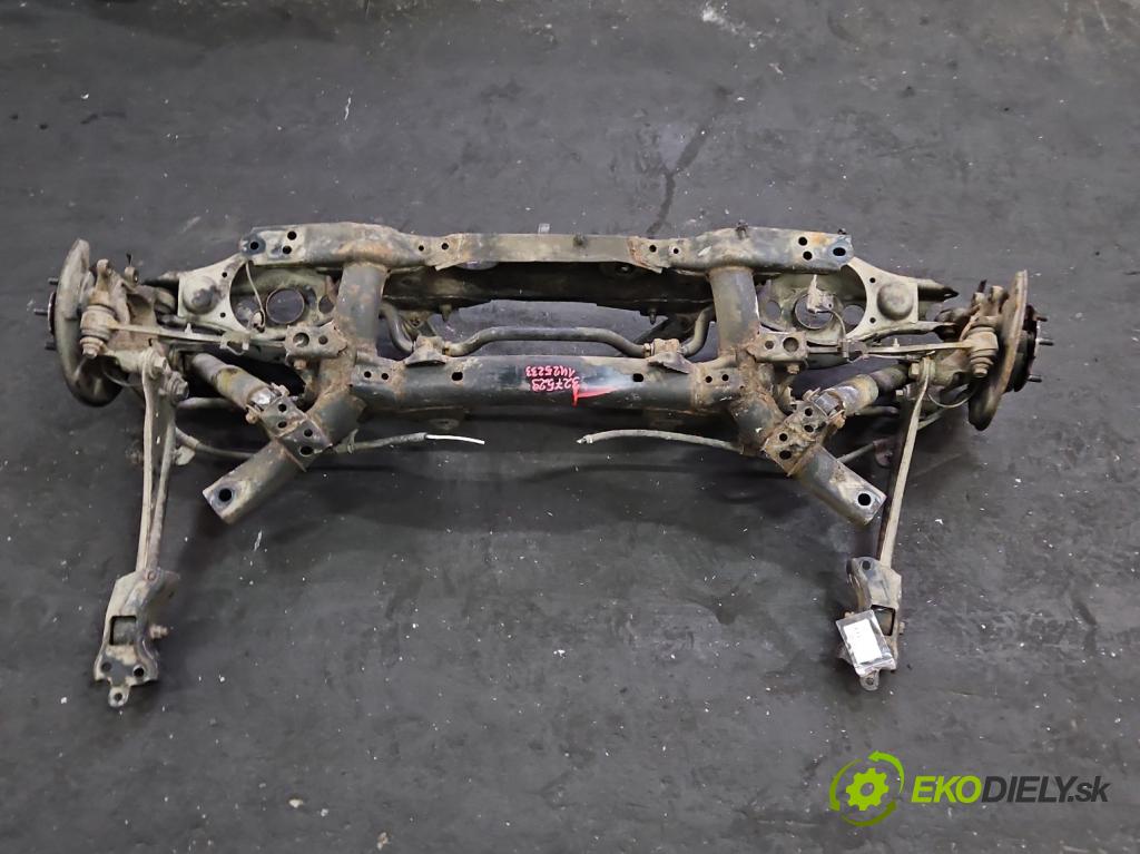 Toyota Rav4 III 2005-2012 2.2 D-CAT 177 hp manual 130 kW 2231 cm3 5- zadní výztuha  (Výztuhy zadní)