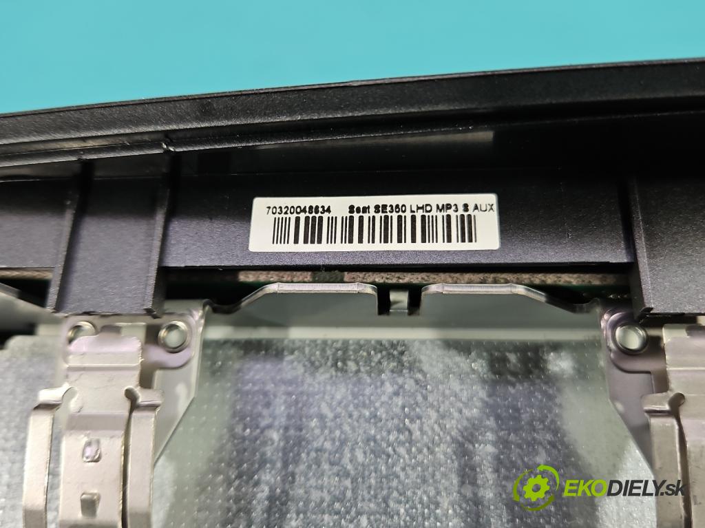Seat Leon II 2005-2012 1.6 8V 102 HP manual 75 kW 1595 cm3 5- Radio originál 1P1035186B