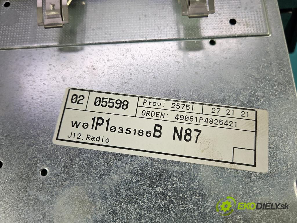 Seat Leon II 2005-2012 1.6 8V 102 HP manual 75 kW 1595 cm3 5- Radio originál 1P1035186B