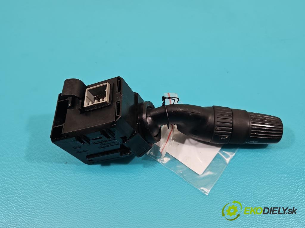 Honda Accord VIII 2008-2015 2.0 VTEC 156 HP manual 115 kW 1997 cm3 4- prepínač smeroviek M29843 (Prepínacie páčky pod volantom)