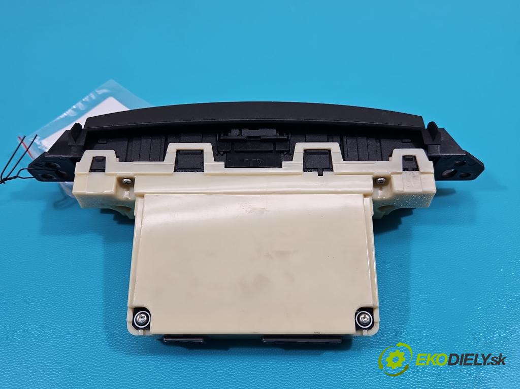 Honda Accord VIII 2008-2015 2.0 VTEC 156 HP manual 115 kW 1997 cm3 4- panel kúrenia