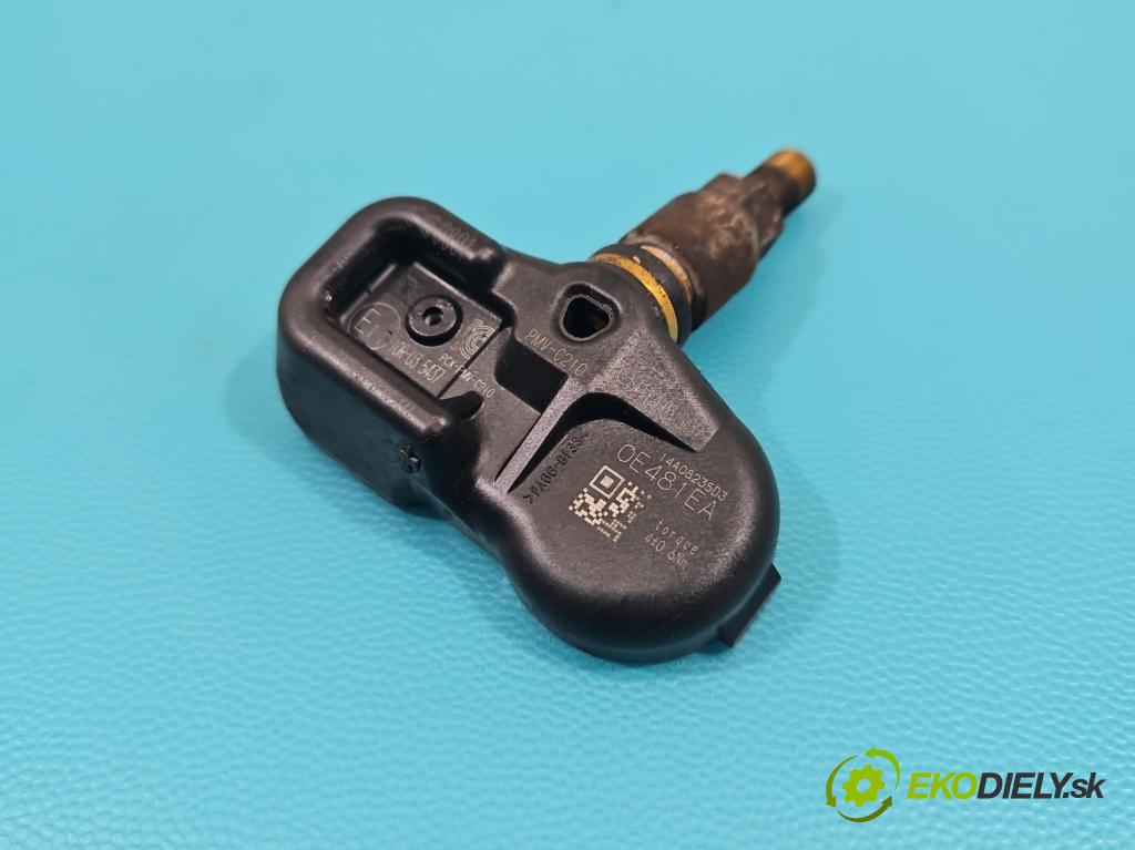 Toyota Yaris III 2011-2020 1.0 VVT-i 69KM manual 51 kW 998 cm3 3- snímač tlaku pneumatika PMV-C210 (Snímače tlaku v pneumatikách)