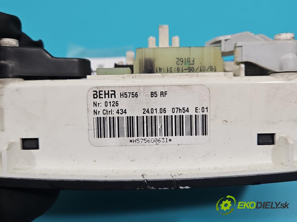 Citroen C4 I 2004-2011 1.6 hdi 109 HP manual 80 kW 1560 cm3 5- panel kúrenia H5756