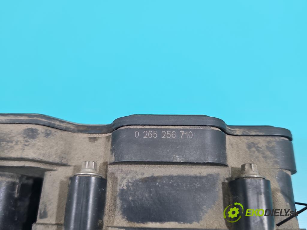 Dacia Logan II 2012-2020 1.0 SCe: 73 HP manual 54 kW 999 cm3 4- čerpadlo abs 476603249R (Pumpy ABS)