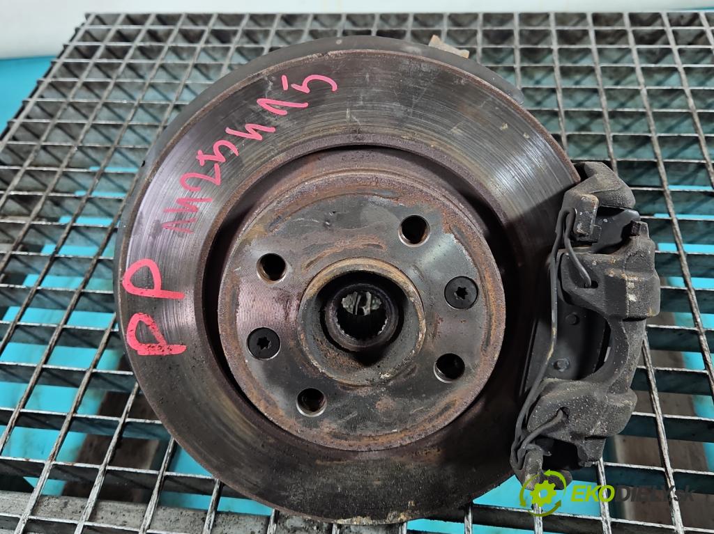 Dacia Logan II 2012-2020 1.0 SCe: 73 HP manual 54 kW 999 cm3 4- náboj pravé  (Náboje)