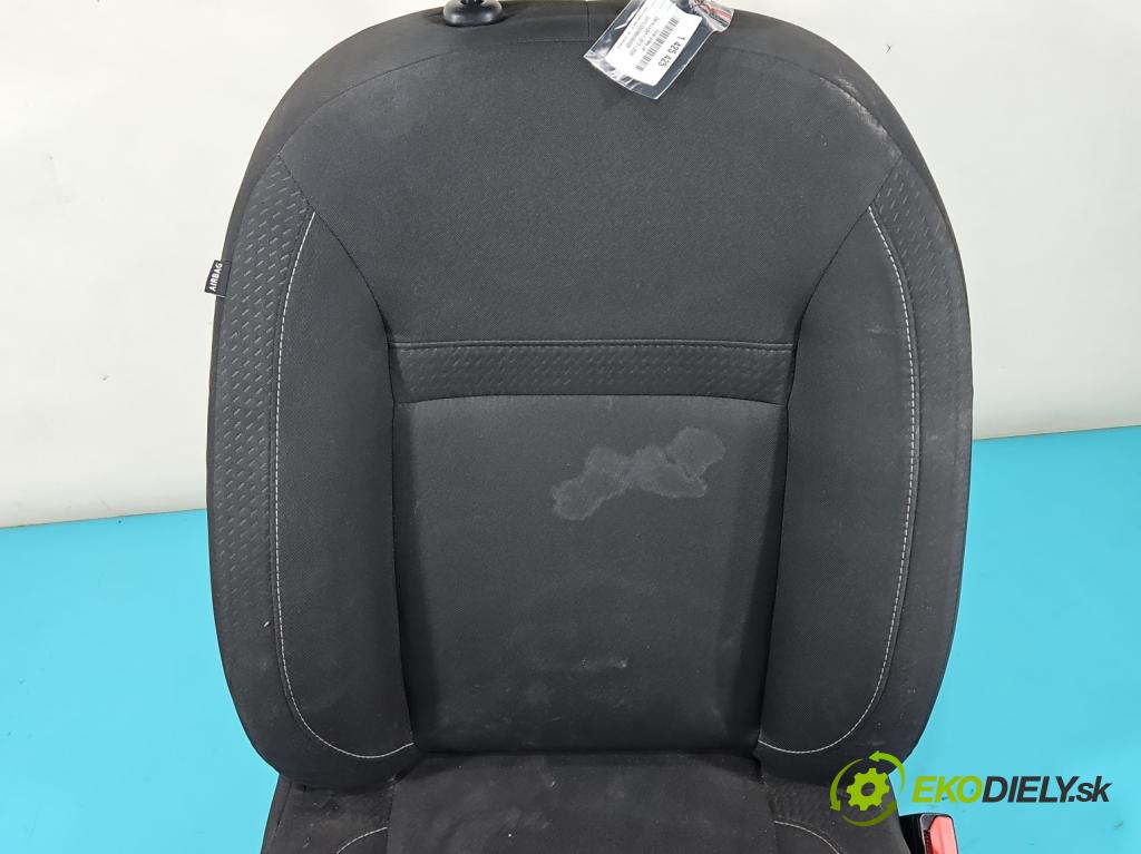 Dacia Logan II 2012-2020 1.0 SCe: 73 HP manual 54 kW 999 cm3 4- Sedačka pravý  (Sedačka, sedadlo)