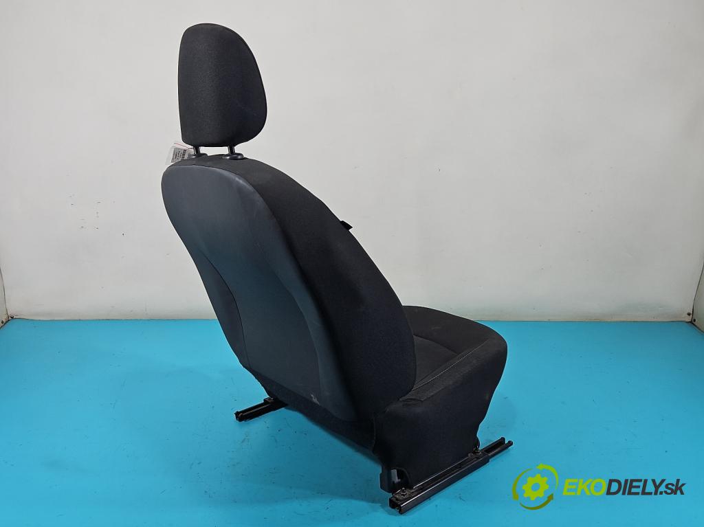 Dacia Logan II 2012-2020 1.0 SCe: 73 HP manual 54 kW 999 cm3 4- Sedačka pravý  (Sedačka, sedadlo)