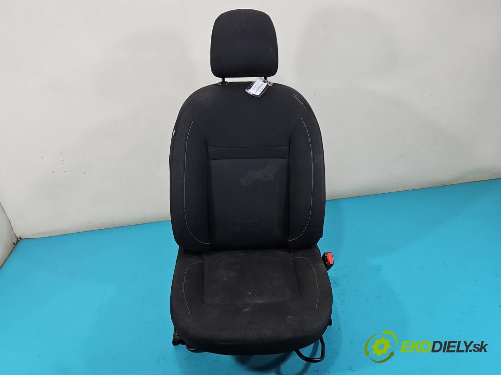 Dacia Logan II 2012-2020 1.0 SCe: 73 HP manual 54 kW 999 cm3 4- Sedačka pravý  (Sedačka, sedadlo)