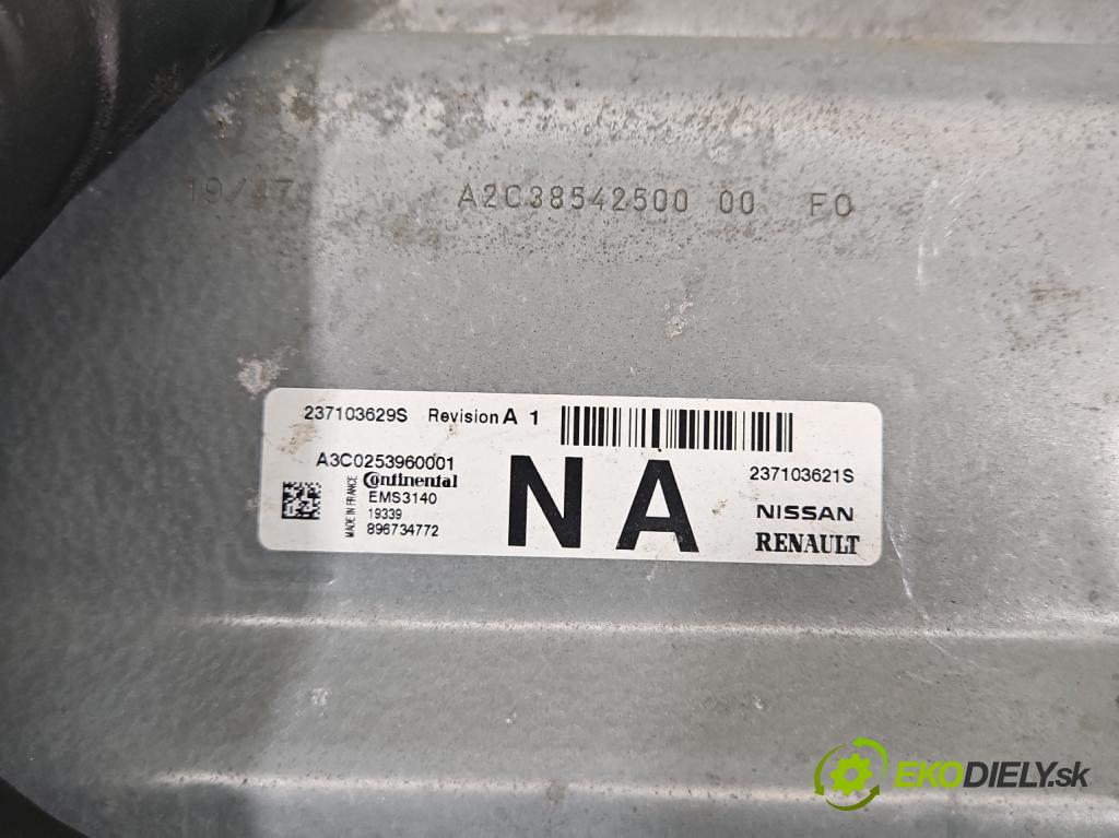 Dacia Logan II 2012-2020 1.0 SCe: 73 HP manual 54 kW 999 cm3 4- riadiaca jednotka motora 237103629S