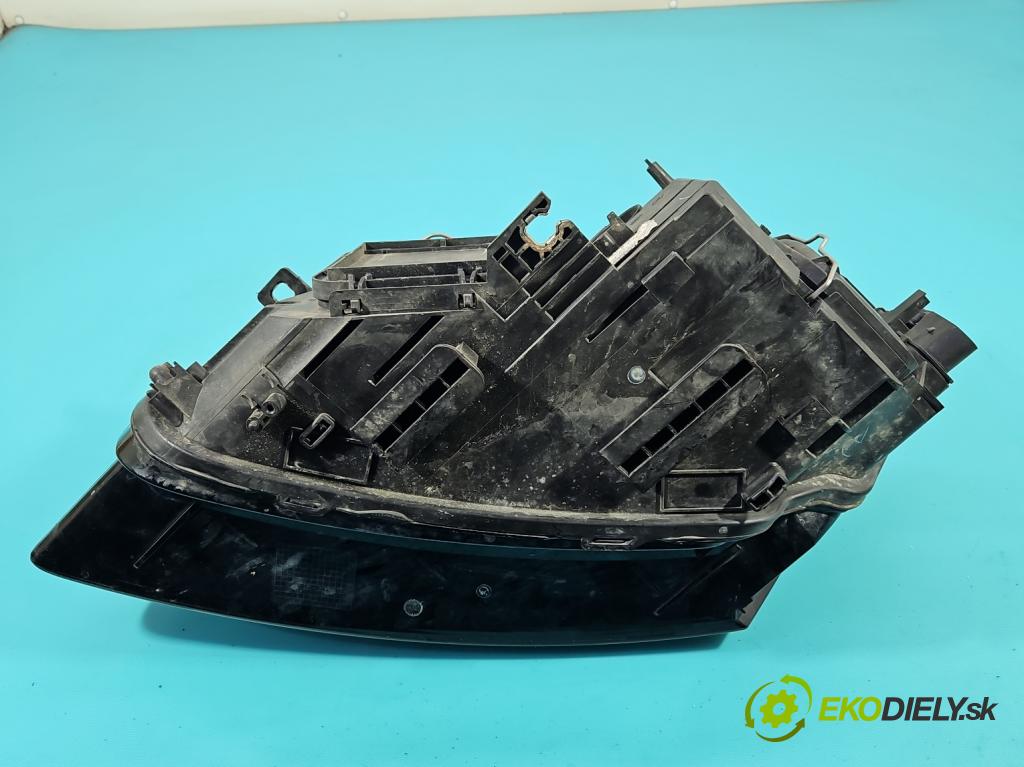 Audi Q5 2008-2016 2.0 TDi 170 HP automatic 125 kW 1968 cm3 5- Reflektor: pravý  (Pravé)