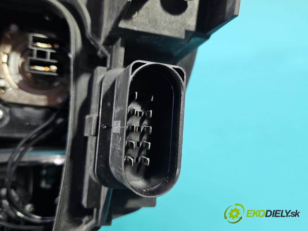 Audi Q5 2008-2016 2.0 TDi 170 HP automatic 125 kW 1968 cm3 5- Reflektor: pravý  (Pravé)