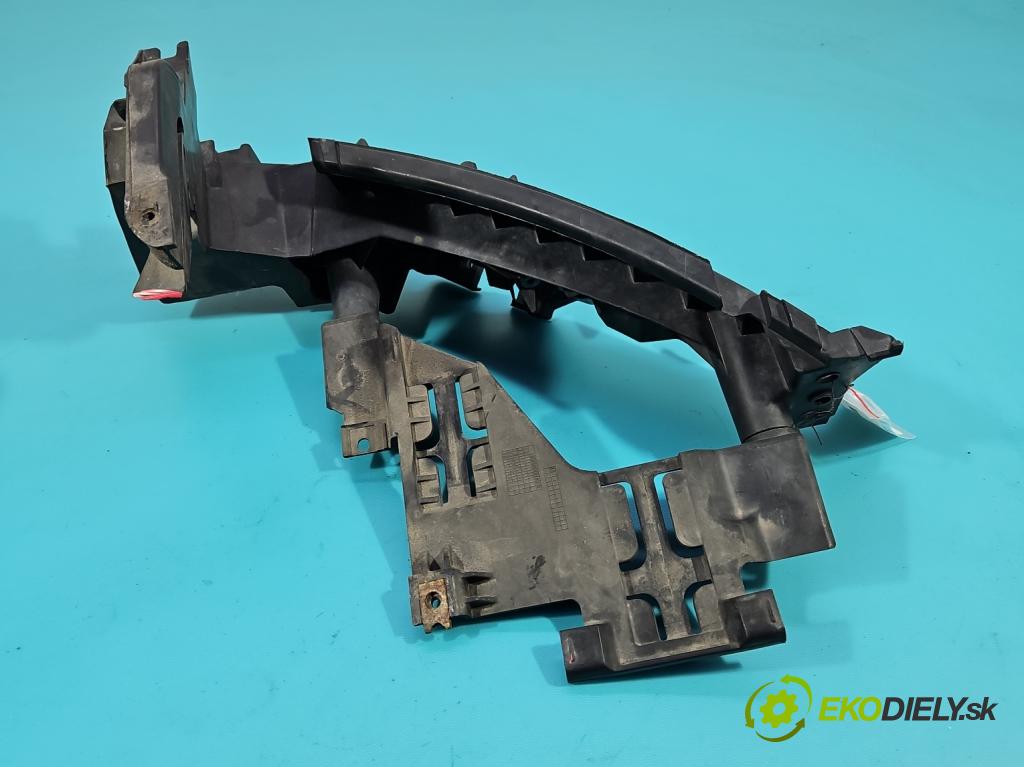 Audi Q5 2008-2016 2.0 TDi 170 hp automatic 125 kW 1968 cm3 5- Boty: nárazníku přední pravý 8R0805608