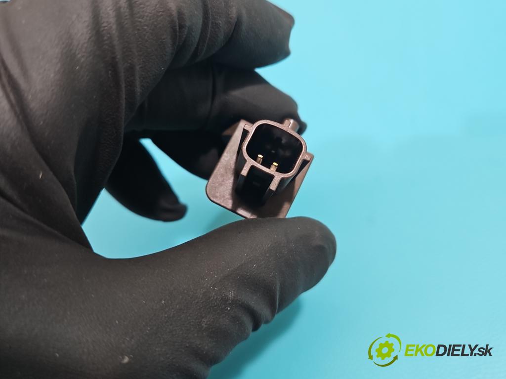 Audi Q5 2008-2016 2.0 TDi 170 HP automatic 125 kW 1968 cm3 5- snímač šokovat: 8K0959651 (Snímač nárazu)