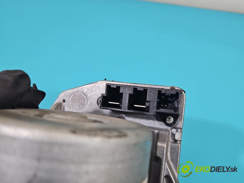 Renault Clio III 2005-2012 1.5 dci 68 HP manual 50 kW 1461 cm3 5- čerpadlo posilovač 8200294978A (Servočerpadlo, pumpa riadenia)