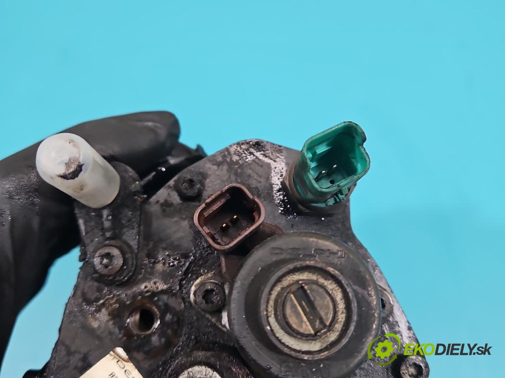 Renault Clio III 2005-2012 1.5 dci 68 HP manual 50 kW 1461 cm3 5- čerpadlo vstrekovacia R90424041A (Vstrekovacie čerpadlo)