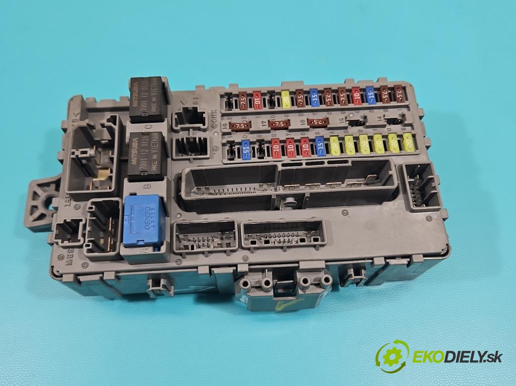 Honda Accord VIII 2008-2015 2.0 VTEC 156 hp manual 115 kW 1997 cm3 4- skříňka pojistková TL1-G212 (Pojistkové skříňky)