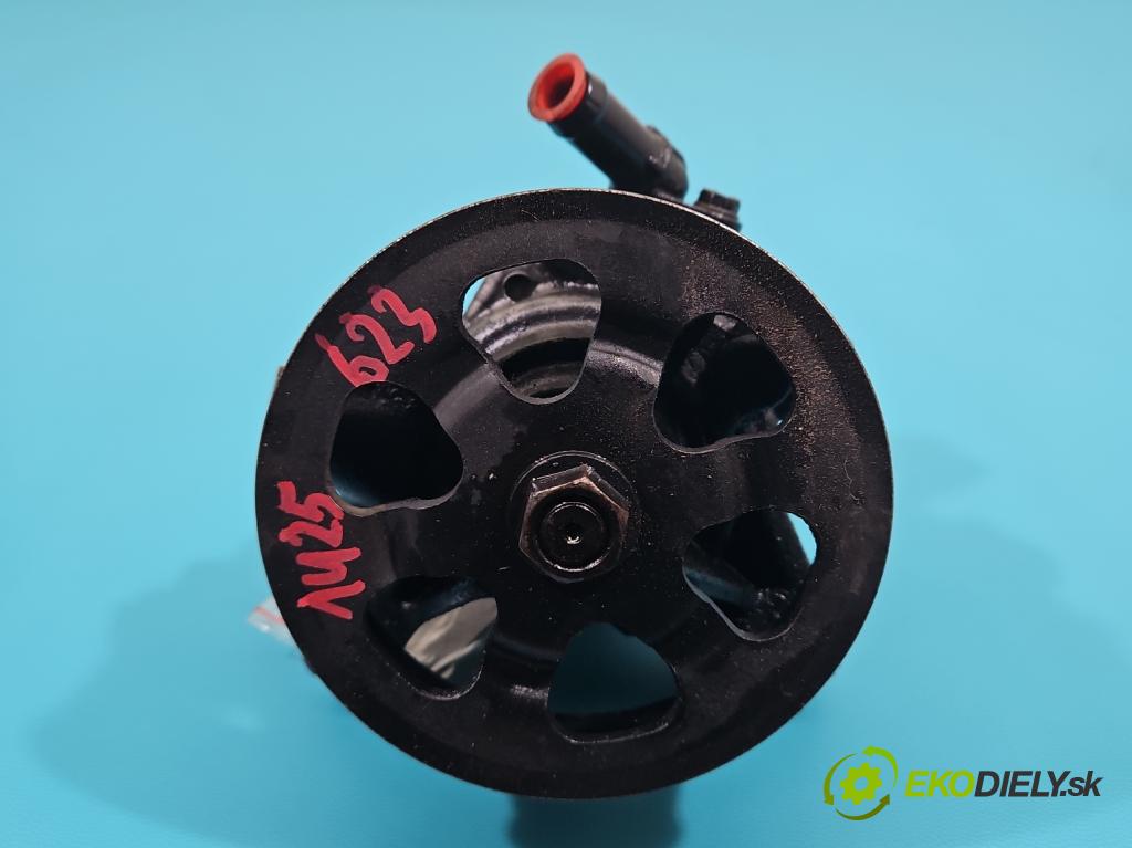 Honda CR-V II 2001-2006 2.0 16v 150 HP manual 110 kW 1998 cm3 5- čerpadlo posilovač  (Servočerpadlo, pumpa riadenia)