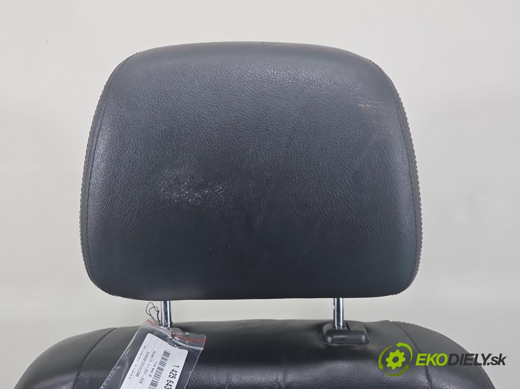 Honda CR-V II 2001-2006 2.0 16v 150 HP manual 110 kW 1998 cm3 5- Sedačka ľavý  (Sedačka, sedadlo)