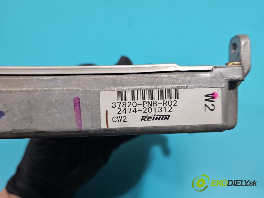 Honda CR-V II 2001-2006 2.0 16v 150 HP manual 110 kW 1998 cm3 5- riadiaca jednotka motora 37820-PNB-R02