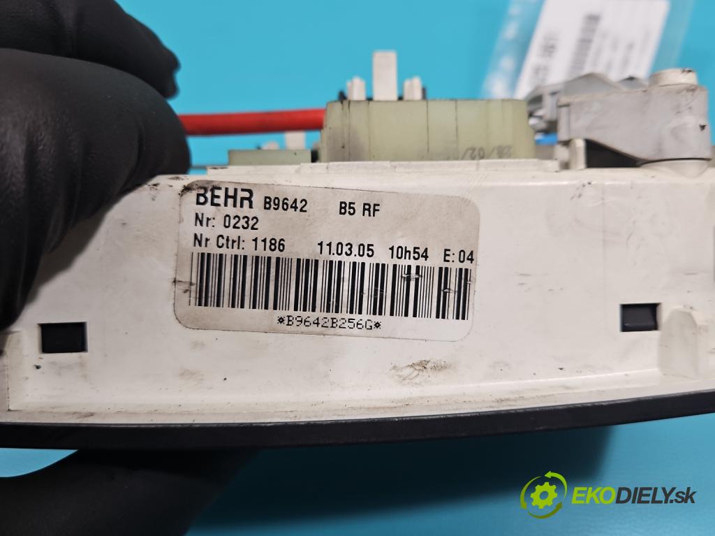 Citroen C4 I 2004-2011 1.6 16V 109 HP manual 80 kW 1587 cm3 3- panel kúrenia B9642