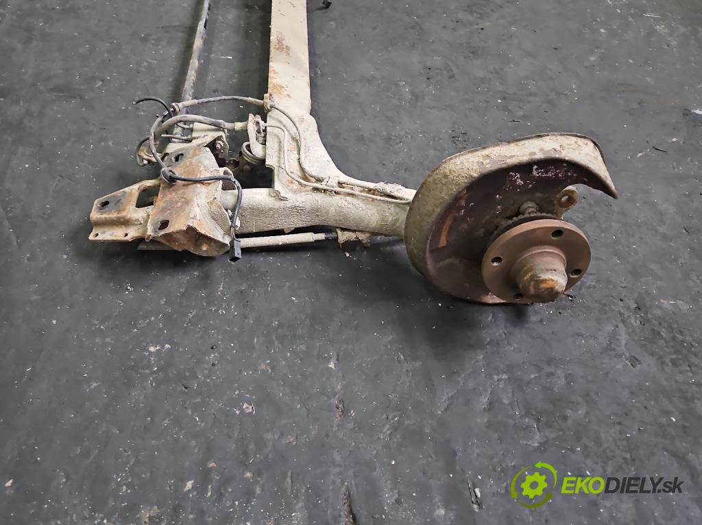 Audi 80 B4 1991-1994 1.9 tdi 90 hp manual 66 kW 1896 cm3 5- zadní výztuha  (Výztuhy zadní)