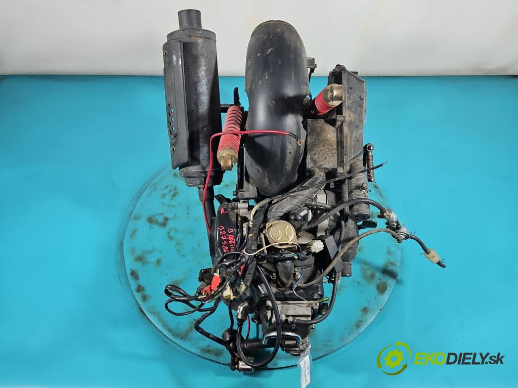 Motorower Baotian bt49qt 0.0b: 4KM manual 2.6 kW 49.6 cm3 2- motor benzín